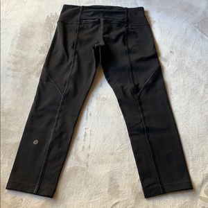 Lululemon crop leggings